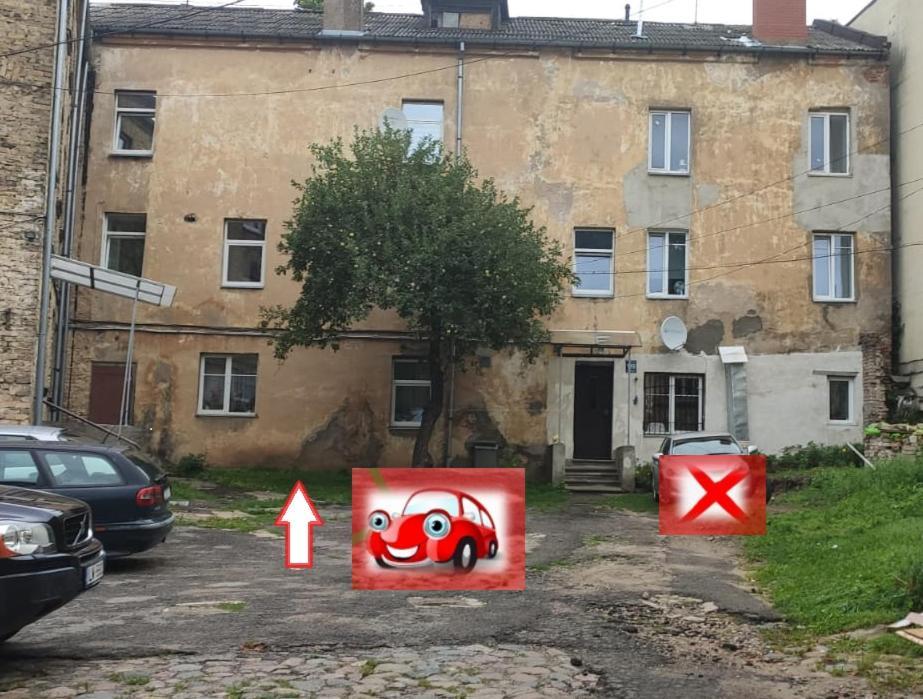Latgales139 6 Can Stay Park In Front Of The House Free Parking Behind The Fence Self Check In Out リガ エクステリア 写真